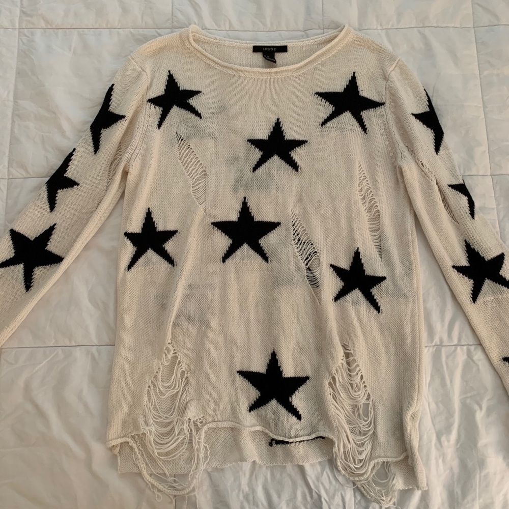 sweater - Picture 3 of 5